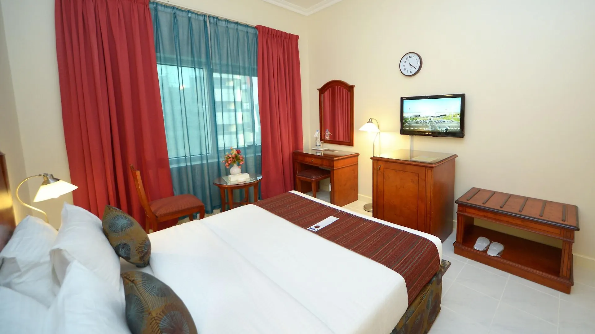 Nejoum Al Emarat Hotel Sharjah United Arab Emirates