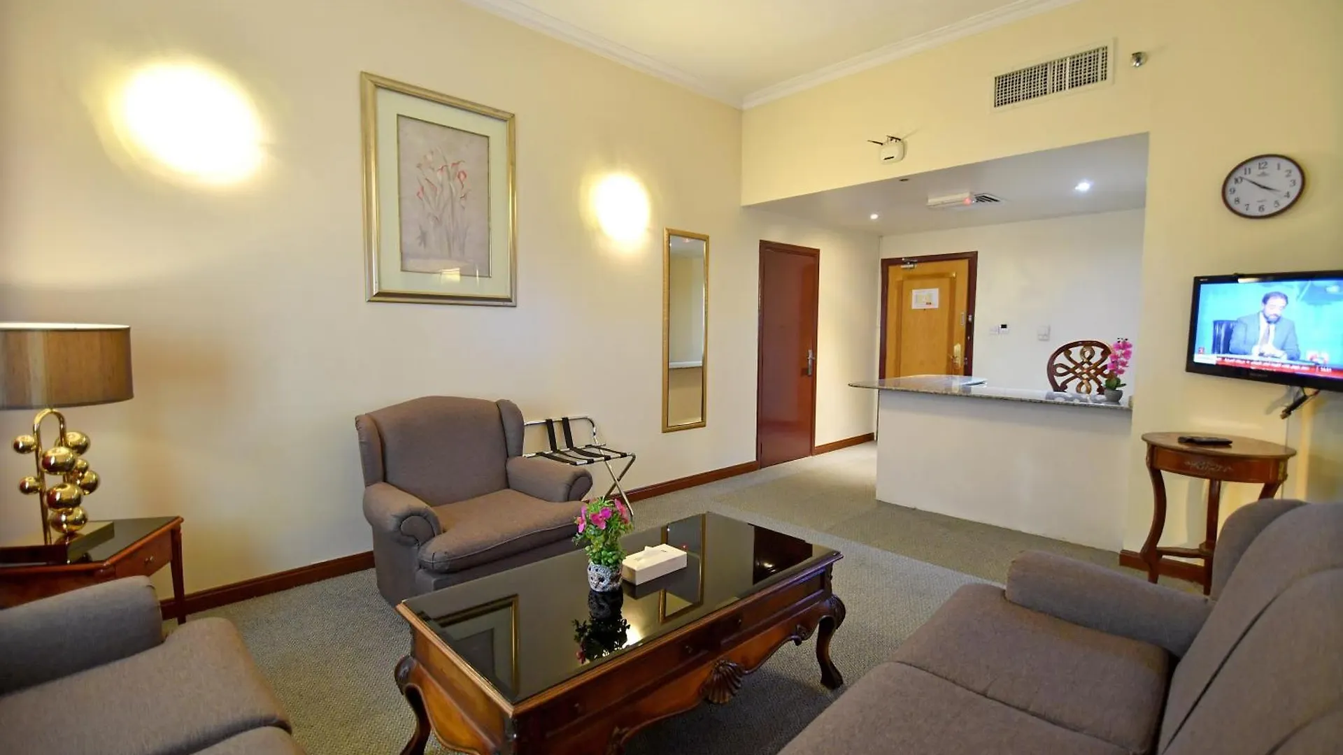 Nejoum Al Emarat Hotel Sharjah
